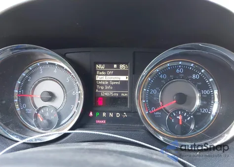 2014 Chrysler Town & Country Touring z USA, uszkodzony, nr VIN 2C4RC1BG9ER293974